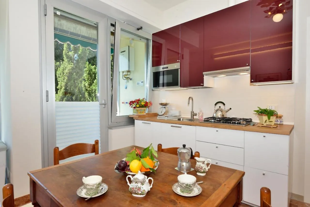 Roommo Monte Oliveto Florence Apartment