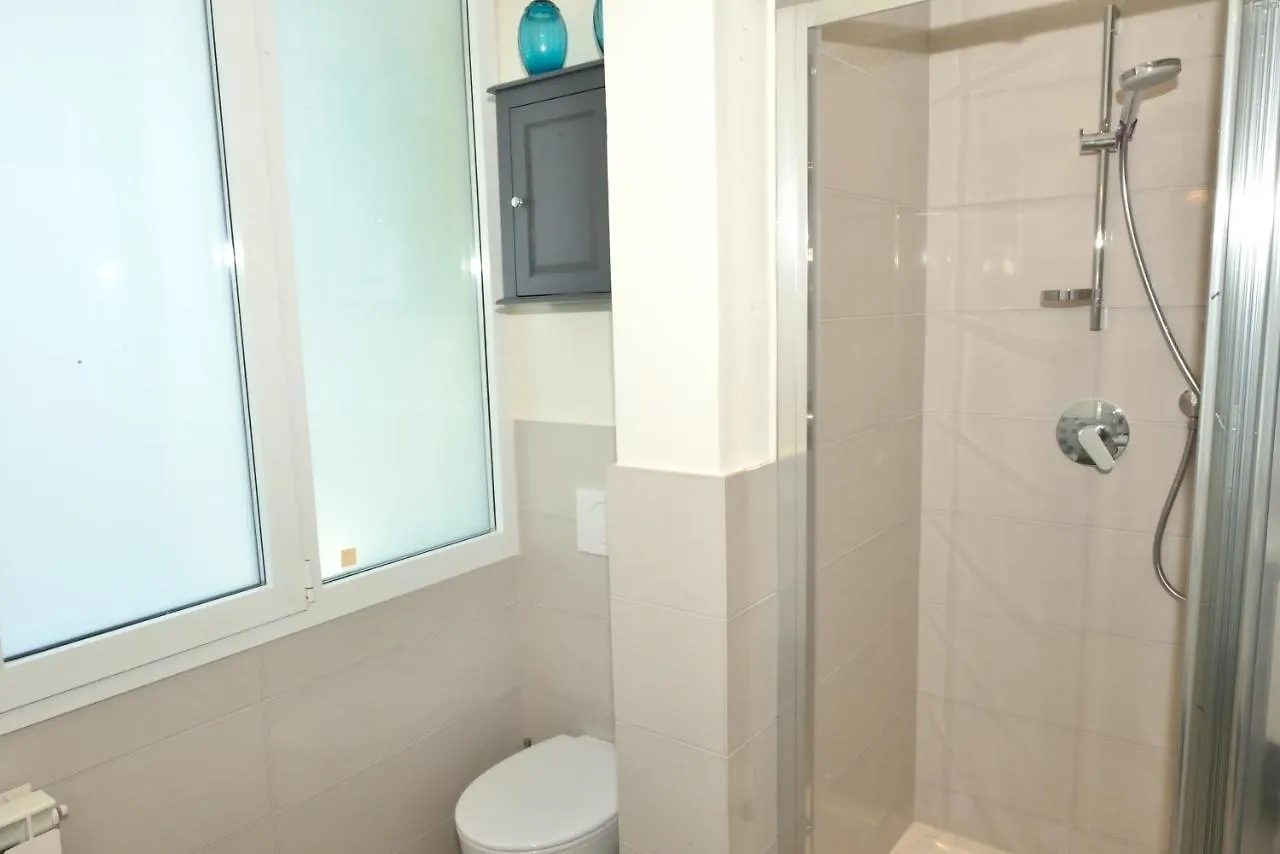 Roommo Monte Oliveto Florence Apartment