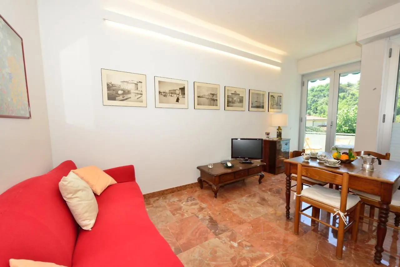 Apartment Roommo Monte Oliveto Florence Italy