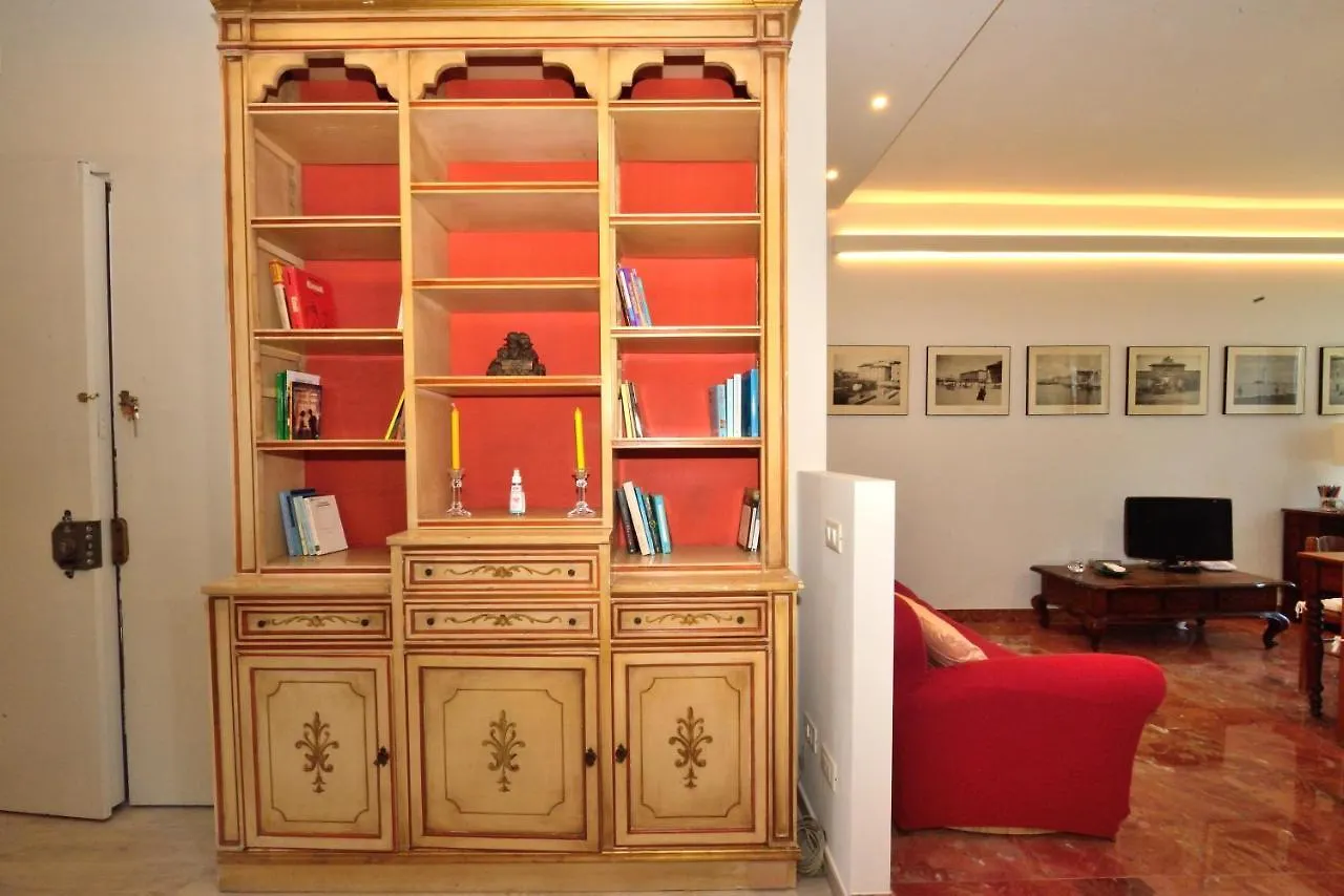 Apartment Roommo Monte Oliveto Florence