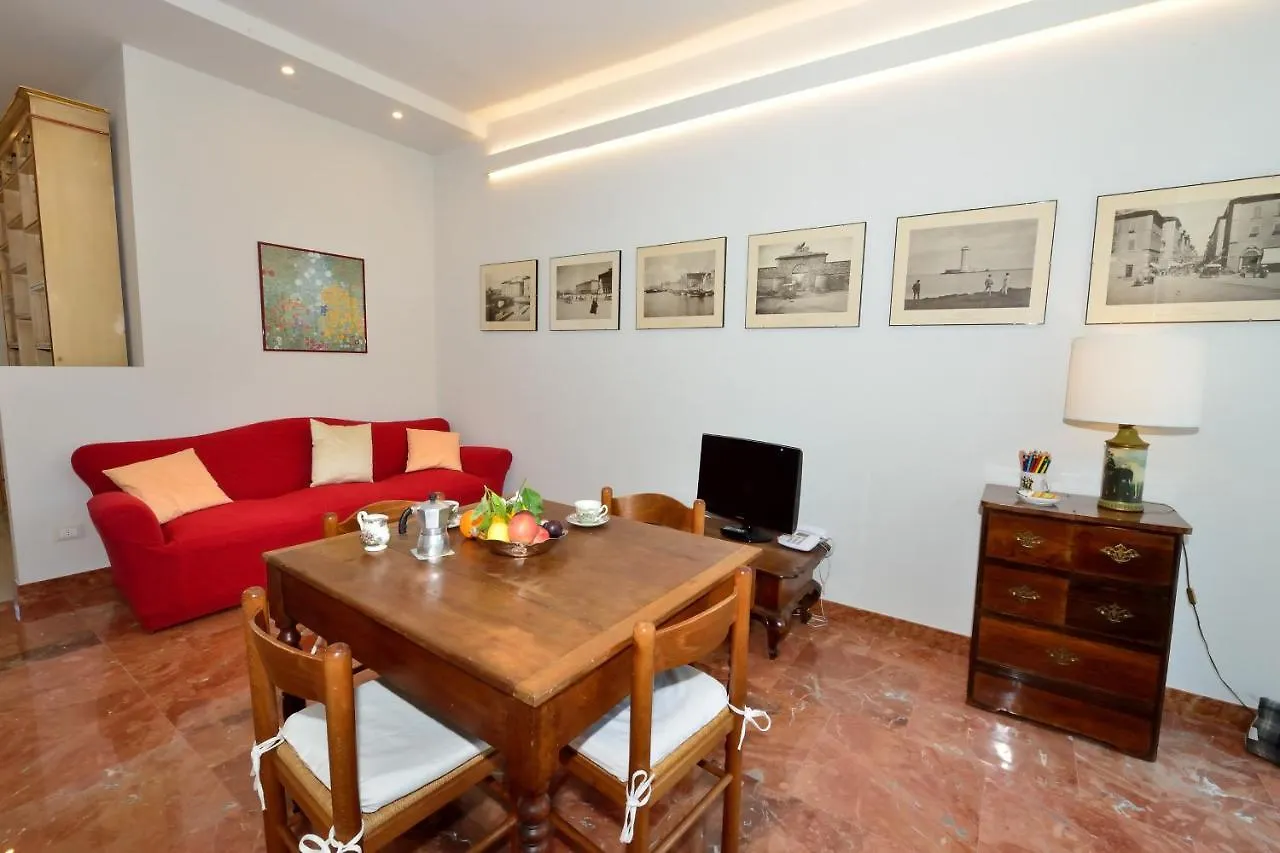 Roommo Monte Oliveto Florence Apartment