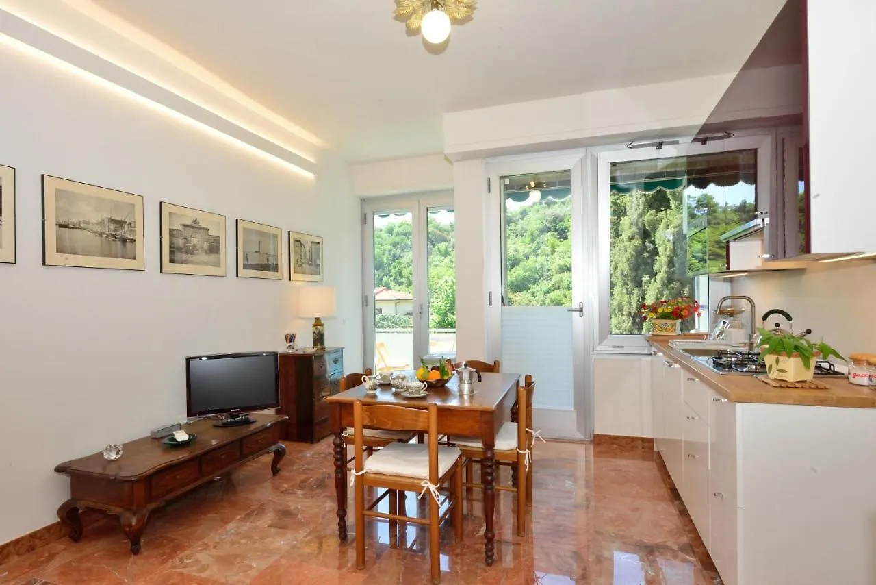 Roommo Monte Oliveto Florence Apartment